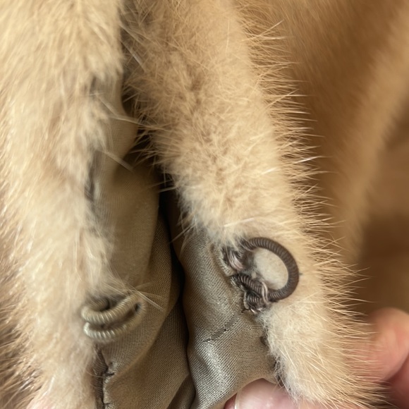 Vintage Mink Stole - Picture 2 of 4